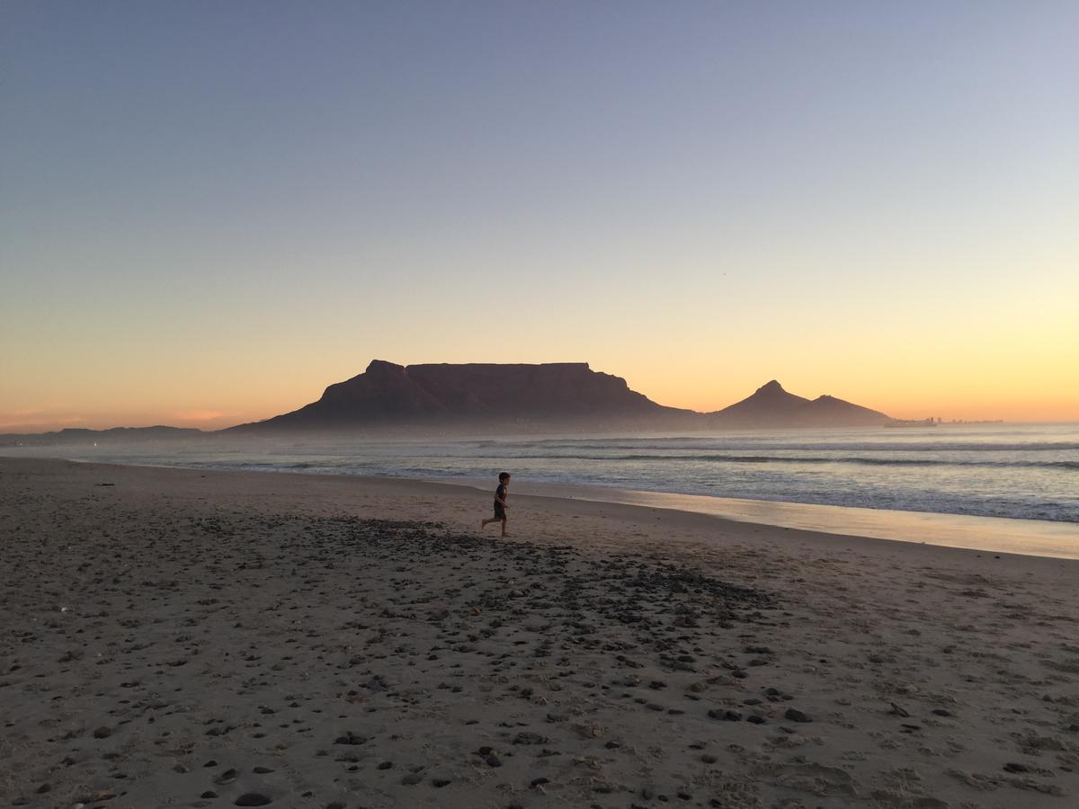 Fairhaven Beachhouse & Pool Blouberg Seaside Bloubergstrand Exterior photo